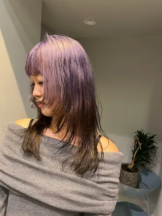 セミロング カラー シミズ リホのヘアスタイル