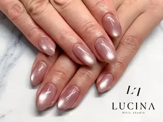 ネイル 新橋 ルキナ スタッフのネイルデザイン