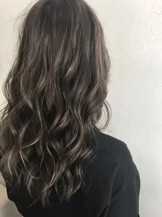 ロング カラー 🪽まつエク𖧷 ヘアー🩵Naomiのマツエク・マツパデザイン