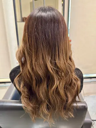 ロング カラー はしもと じんのヘアスタイル