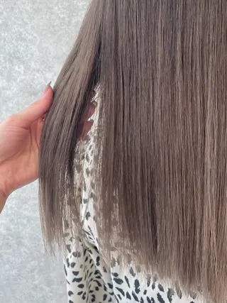 セミロング 德本 奈名美のヘアスタイル