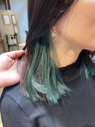 カラー セピアージュアン所属・バヤラー バイガルマーのヘアスタイル