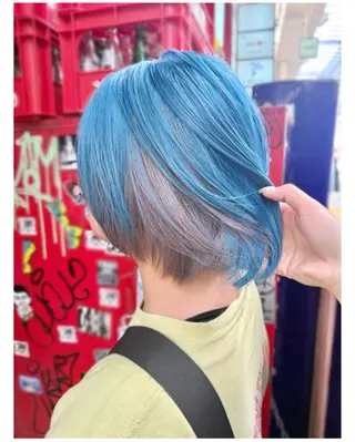 ショート カラー GARU-ガル-所属・TSUNO🦖 派手髪/オタク美容師のヘアスタイル