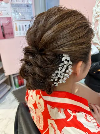 セミロング ヘアアレンジ 縮毛矯正／髪質改善 🌟mizukiのヘアスタイル