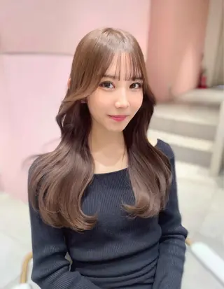 ロング カラー ヘアアレンジ Toiro所属・🤎小顔レイヤー /ベージュ🤎友香のヘアスタイル