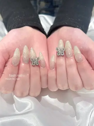 ネイル natsuki 💫のネイルデザイン