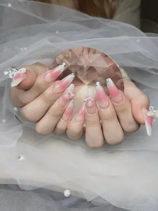 ネイル Noiranail_ studioのネイルデザイン