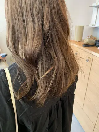 ミディアム chihale 富樫莉香のヘアスタイル