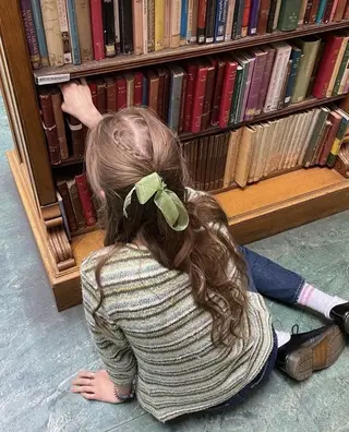 カラー the path アミのヘアスタイル