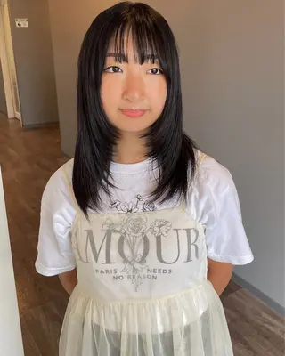 セミロング カラー iet.所属・ウルフ/ボブ/耳ツボ ジュエリー◎ricoのヘアスタイル