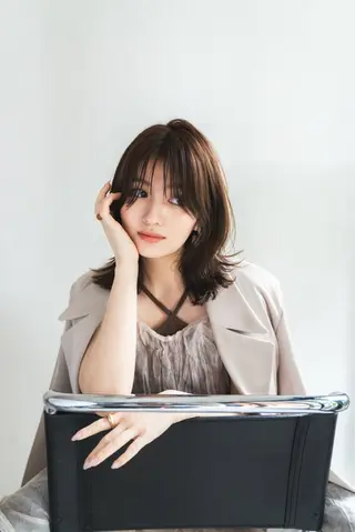 ミディアム カラー Ammy所属・コテ巻き風パーマ/ 韓国風パーマ/ももなのヘアスタイル
