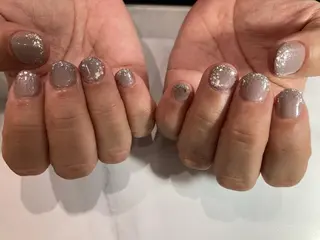 ネイル 園 寛子 （ネイリスト）のネイルデザイン