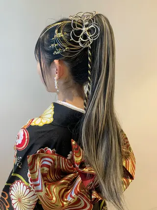 ロング ヘアアレンジ ayumi🌈 インナーカラー🌈のヘアスタイル