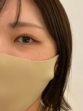 マツエク・マツパ miien(SALONVILLAGE内)所属・MOE /渋谷・明治神宮前のマツエク・マツパデザイン