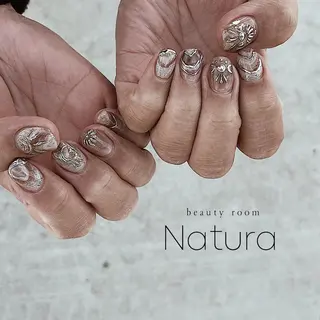ネイル マツエク・マツパ アイブロウ beautyroom Naturaのネイルデザイン