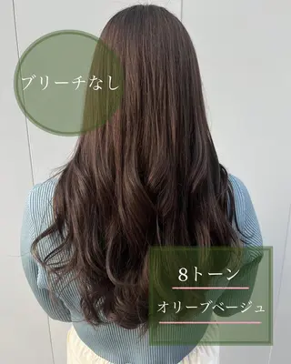 ロング カラー Ailes所属・YUZUKI/艶カラ ー/丸みショートのヘアスタイル