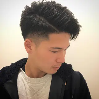 ショート カラー パーマ メンズ 平内 賢人のヘアスタイル