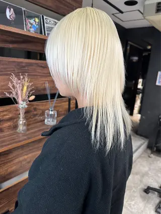 ミディアム カラー ハンソン ディンのヘアスタイル