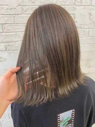 ミディアム カラー ブリーチカラーボブ sayo🧸🤎のヘアスタイル