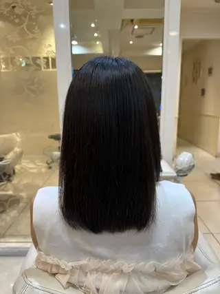 セミロング 髪質改善🥂✨ Mioのヘアスタイル