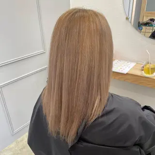 ミディアム カラー miloc那覇 MIKUのヘアスタイル