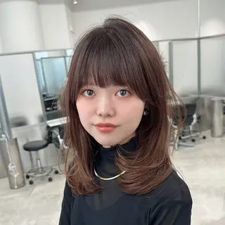 ミディアム GO TODAY  NU茶屋町所属・顔まわりで第一印象を 良くする美容師のヘアスタイル