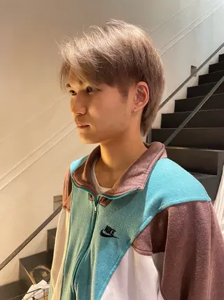 ショート カラー 太田 妃香/岡崎美容室のヘアスタイル