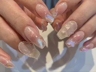 ネイル Rainrain💧 パーツ豊富、やり放題のネイルデザイン