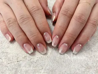 ネイル 岡本 友恵のネイルデザイン