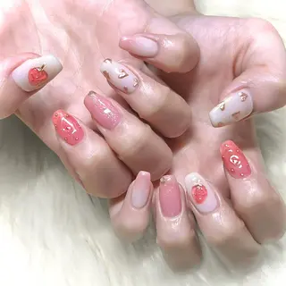 ネイル ハニ！ .のネイルデザイン