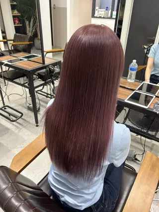 カラー 高山 アミのヘアスタイル