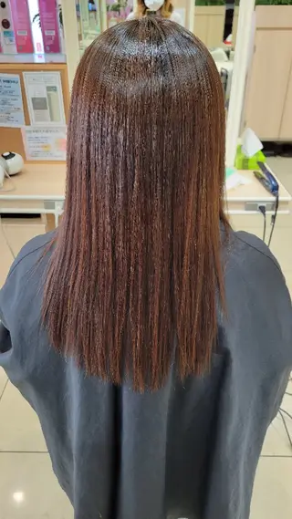 ロング 山内 佐江子のヘアスタイル