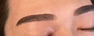 メンズ アイブロウ アイブロウサロン mignonの眉毛・アイブロウイメージ