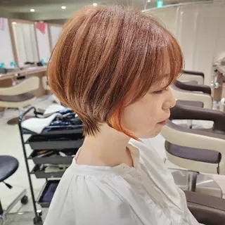 ショート カラー 中村 和貴のヘアスタイル