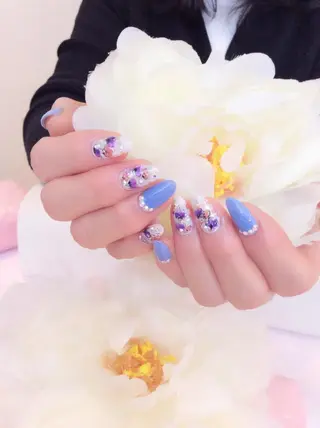 ミディアム TAKAMATSU RINAのネイルデザイン