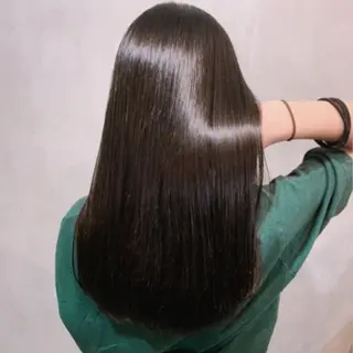 ロング ユウキ カットモデル様募集中のヘアスタイル