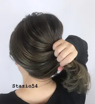 カラー Stazio 54の眉毛・アイブロウイメージ