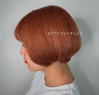 ショート カラー 袴田 伊代のヘアスタイル