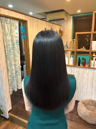 ロング 早坂 さくらのヘアスタイル
