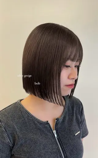 ミディアム コノカ/暖色カラー/ 透明感カラーのヘアスタイル