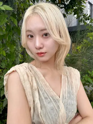 ミディアム カラー ボブ/レイヤー/透明 感カラー/dai🌿のヘアスタイル