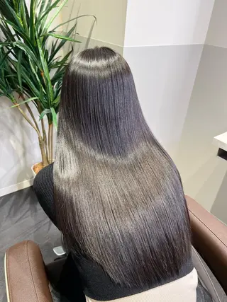 ロング SALOWIN east店6F所属・TAKUMI 【美髪特化】のヘアスタイル