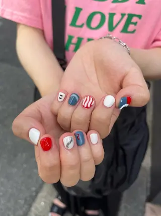 ネイル Yurina. tのネイルデザイン