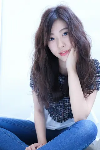 カラー ロング ブリーチ/ヘアケア/ 艶髪/イギチハルのヘアスタイル