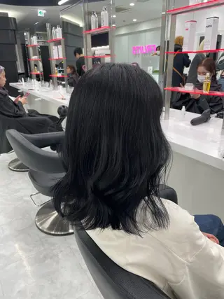 ロング カラー 韓国アイドル🤍ブリ ーチカラー🤍わかなのヘアスタイル