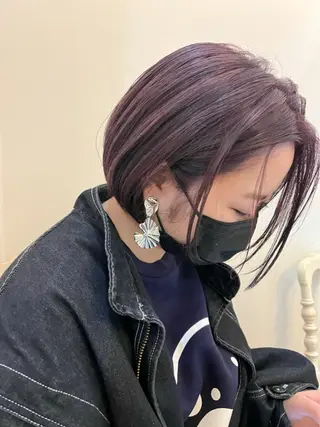 ショート カラー F． 〜エフ．〜中崎町のヘアスタイル