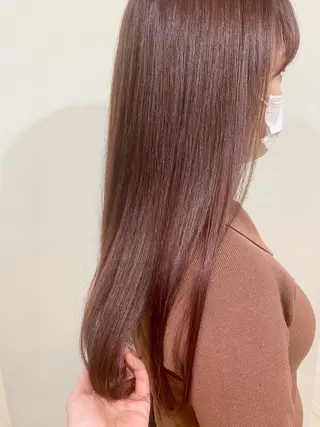 セミロング 小西 サラのヘアスタイル