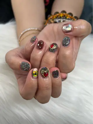 ネイル salon AQUA MIKAのネイルデザイン