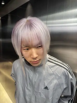 カラー メンズ 栄ハイトーンメンズ yoshiのヘアスタイル