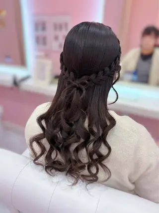 ロング ヘアアレンジ Set Salon Mémoire by miuprierre所属・推し活🪄🩷 川上 佳奈のヘアスタイル